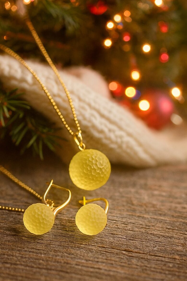 Point-Engraved Baltic Amber Earrings and Pendant Set